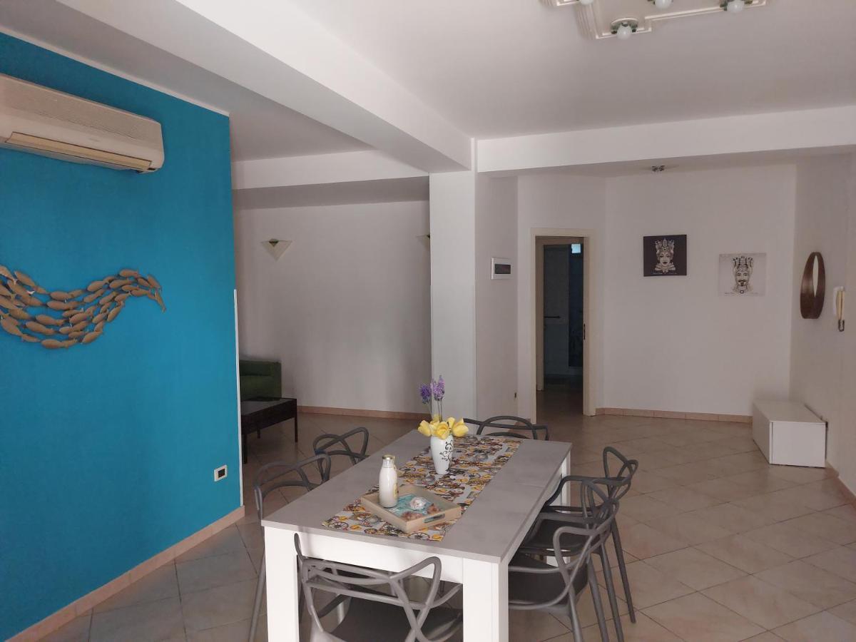 Villa Costanza Casa Vacanze Avola Eksteriør billede